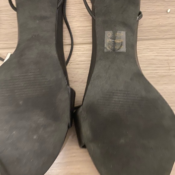 Wishbone sandals - Picture 2 of 4